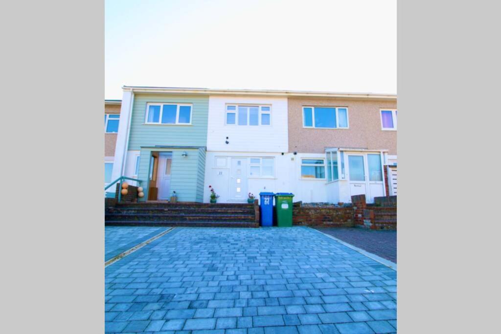 Serenity "Your Calm Seafront Retreat" By Air Premier Seaford Exterior foto