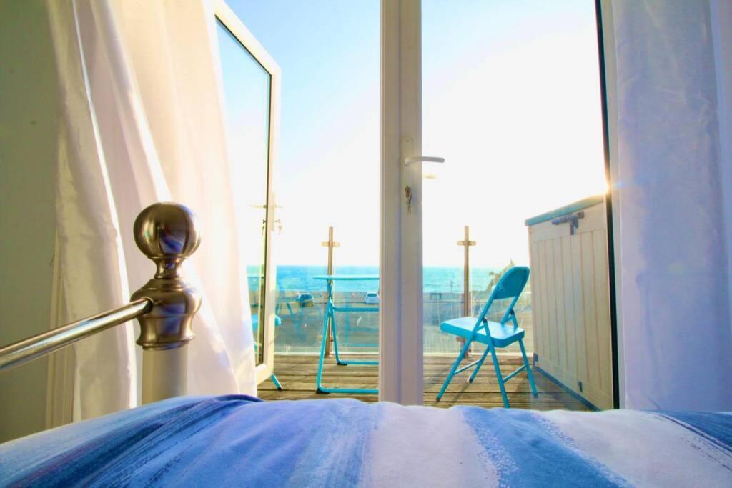 Serenity "Your Calm Seafront Retreat" By Air Premier Seaford Exterior foto
